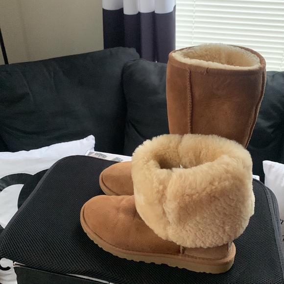 Authentic Ugg boots sz 6 - Picture 2 of 4